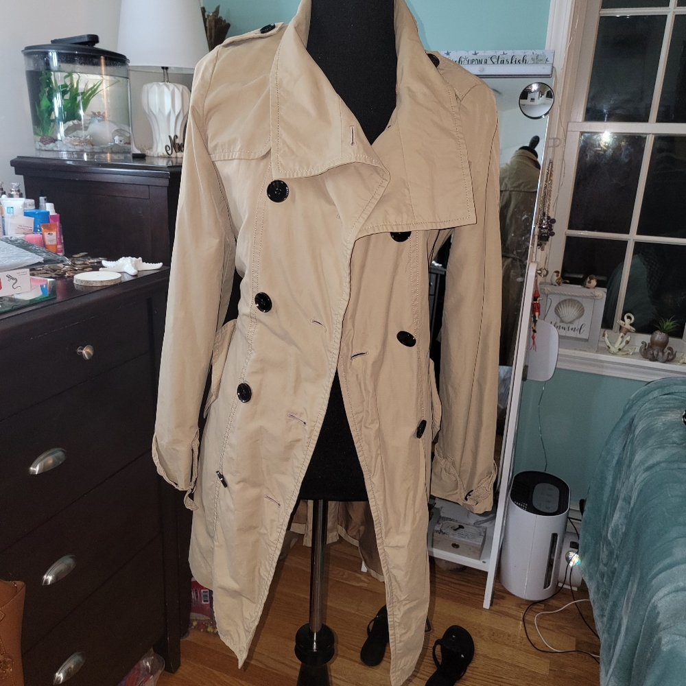 Gap jacket
